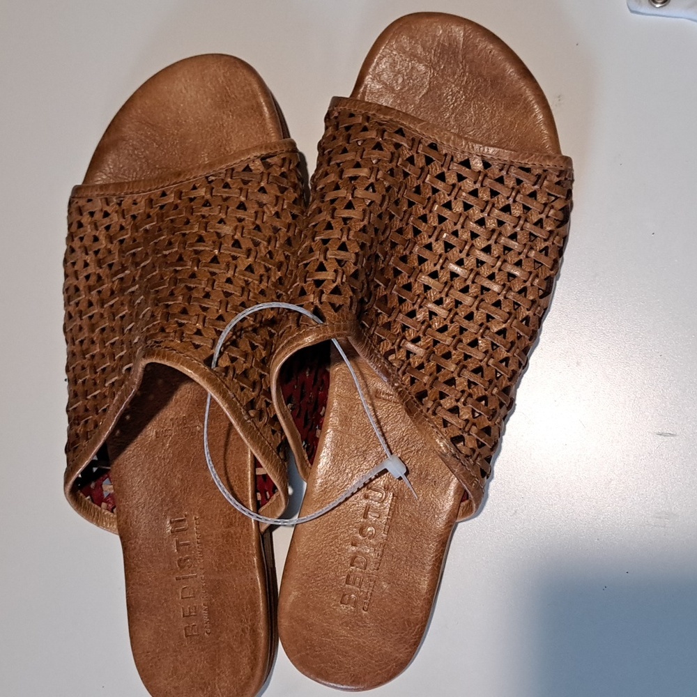 Bed Stu Minerva Leather Sandals - Picture 9 of 11